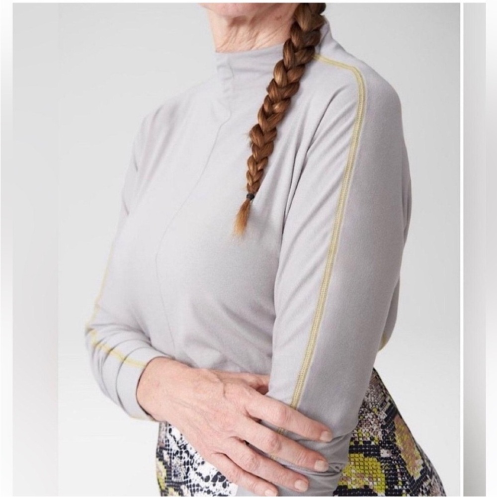 Universal Standard Eris Long Sleeve Contrast Stitch Top Ash Grey XS NWT